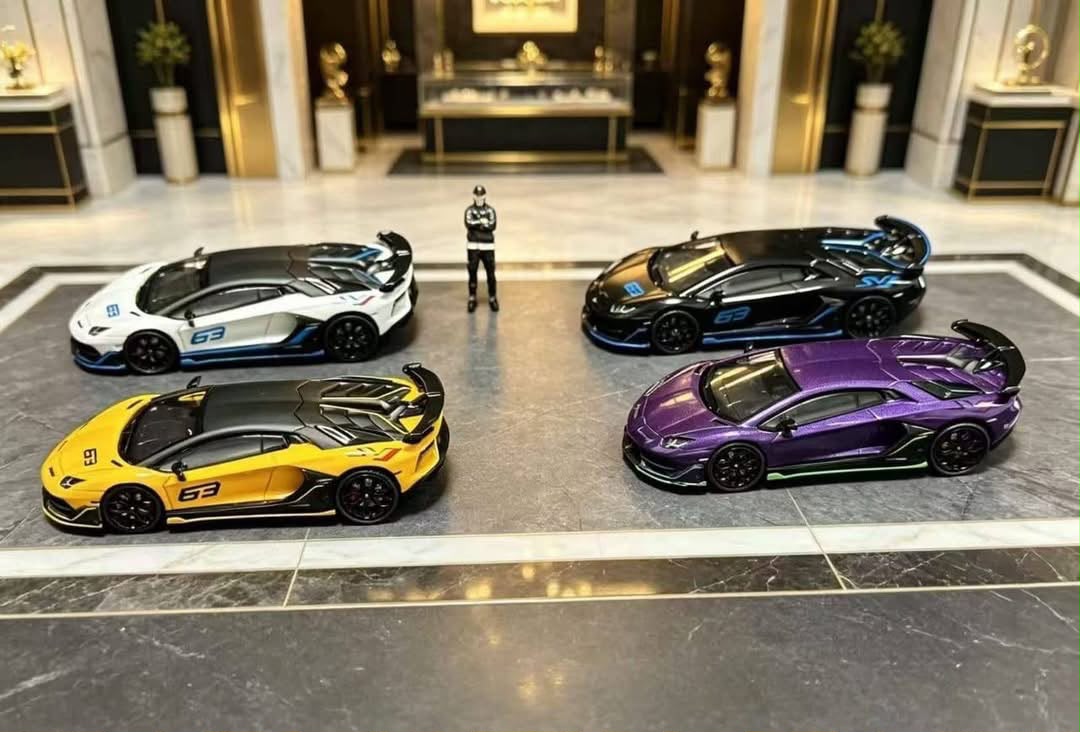 E Model 1:64 Lamborghini Aventador SVJ 63