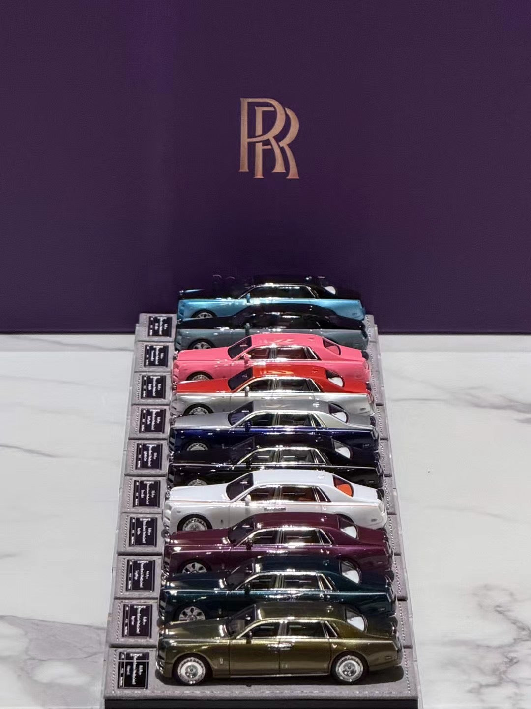 Henson & Heaven 1:64 Rolls-Royce Phantom Series II