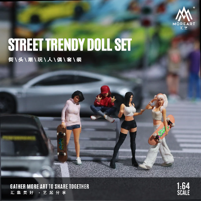 Moreart 1:64 Street Trendy Doll Set