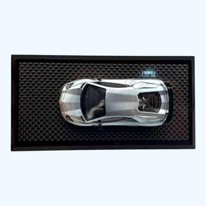 PREORDER YM Model 1:64 Lamborghini Aventador S ‘Rowen’ (Ice Blue)