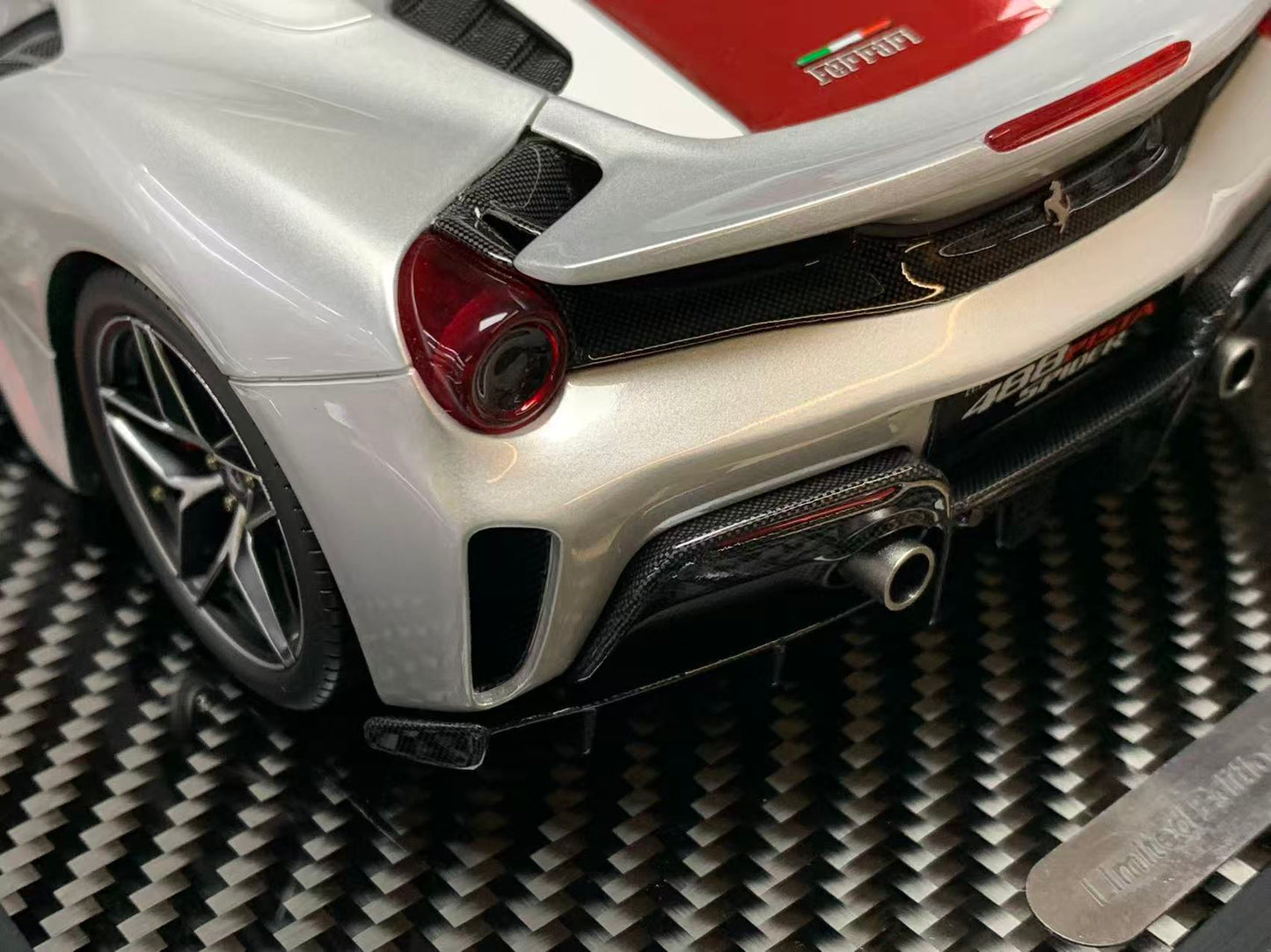 BBR 1:18 Ferrari 488 Pista Spider