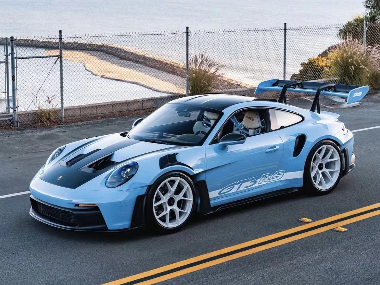 PREORDER Henson & Heaven 1:64 Porsche 992 GT3 RS