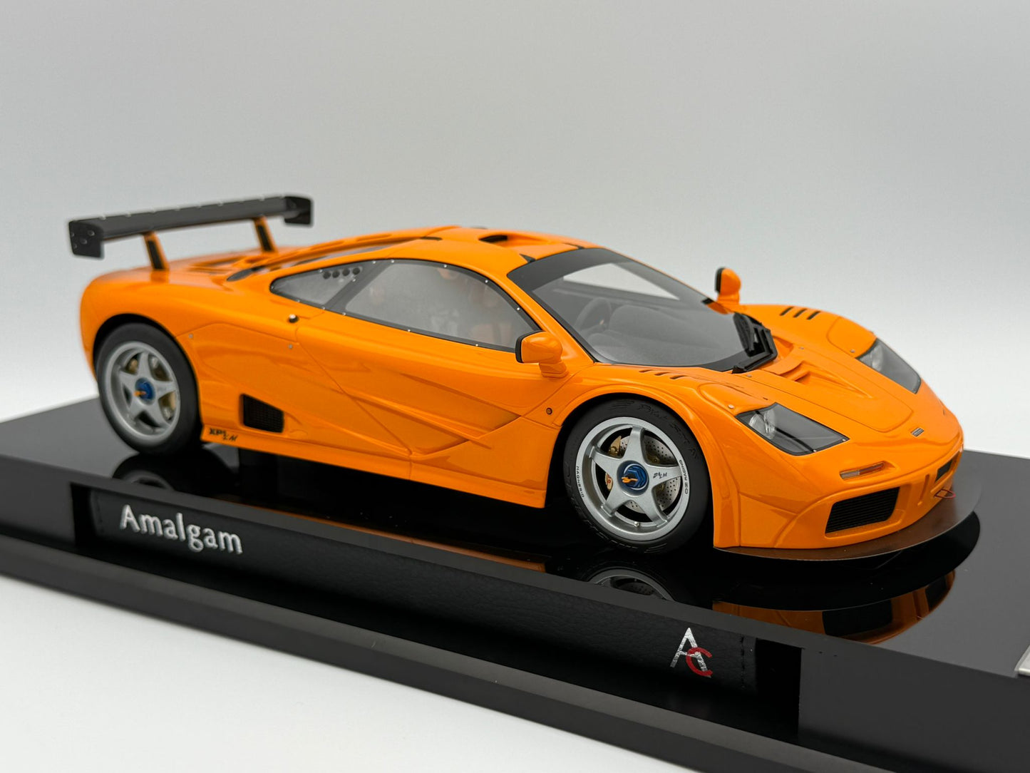 Amalgam 1:18 McLaren F1 LM