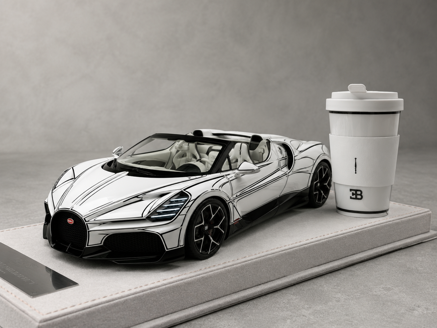 PREORDER Henson & Heaven 1:18 Bugatti Mistral W16 ‘Blanc Éternel’