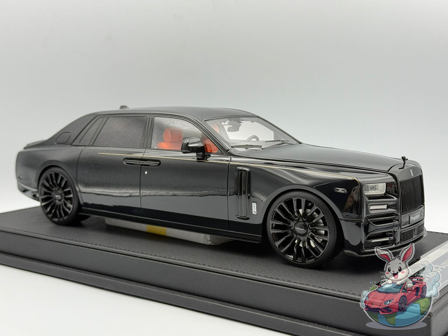 VMB 1:18 Rolls-Royce Phantom MANSORY VIII Gloss Black