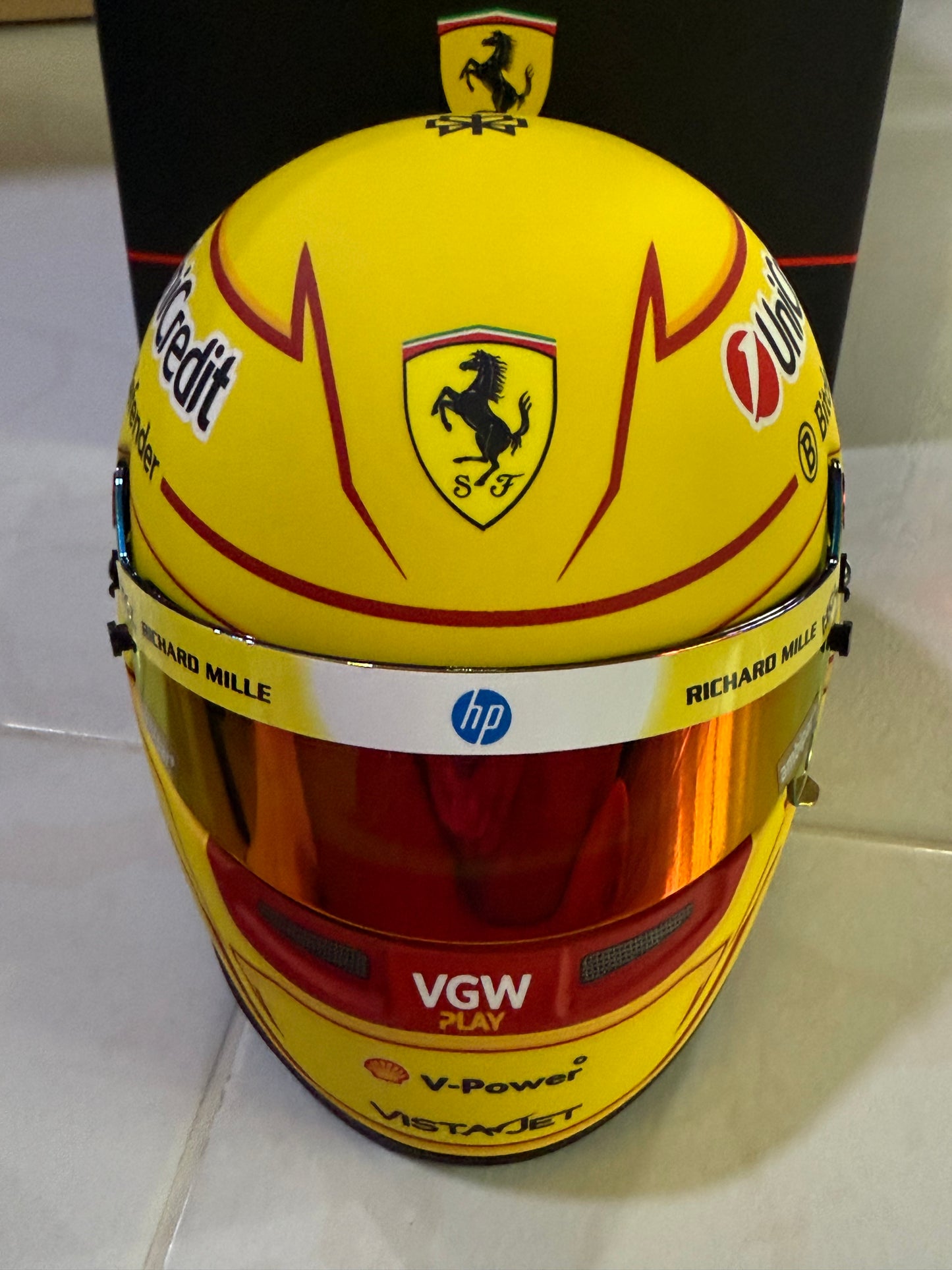 Bell 1:2 Mini Helmet Season 2025 - Lewis Hamilton