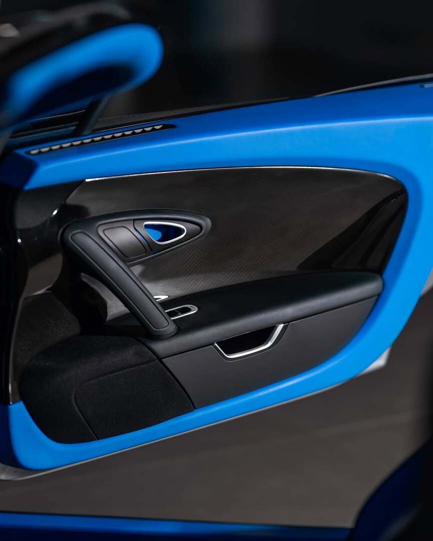 PREORDER 1:18 Bugatti Veyron Grand Sport Vitesse 'GRYBUG'
