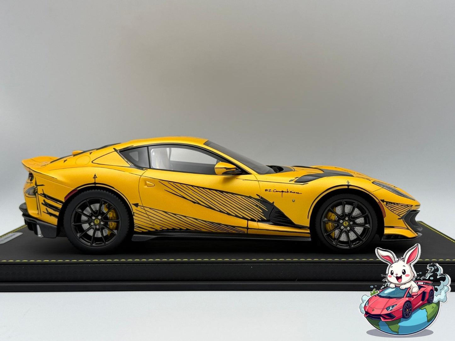 BBR 1:18 Ferrari 812 Competizione (Sketch)