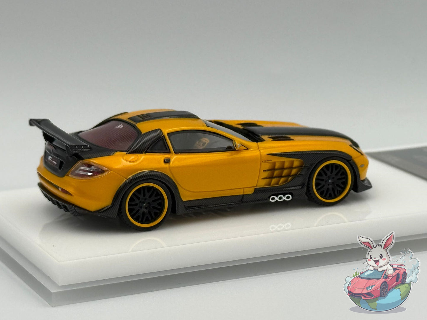 VMB 1:64 Hamann SLR (Yellow/Carbon)
