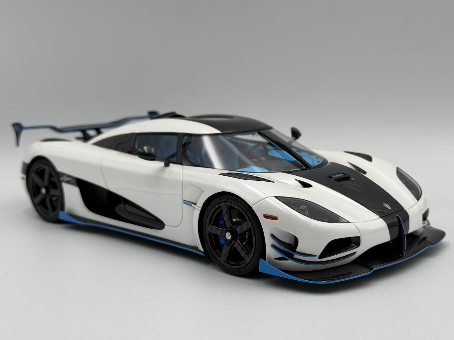 VMB x Miniature Planet 1:18 Koenigsegg Agera RS1 (Exclusive Model)