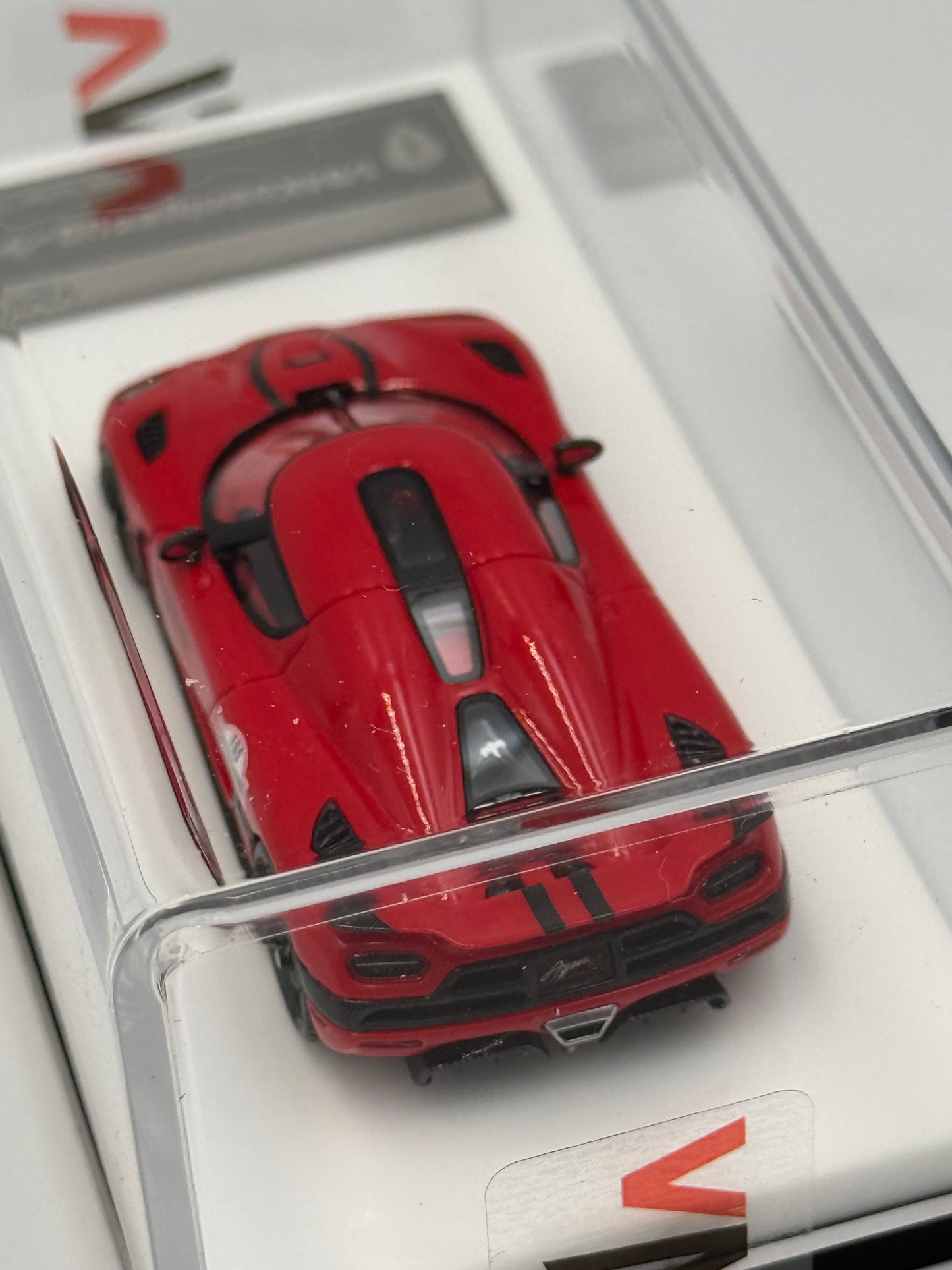 VMB 1:64 Koenigsegg Agera R ‘World Record Edition’ (Velocity Red)