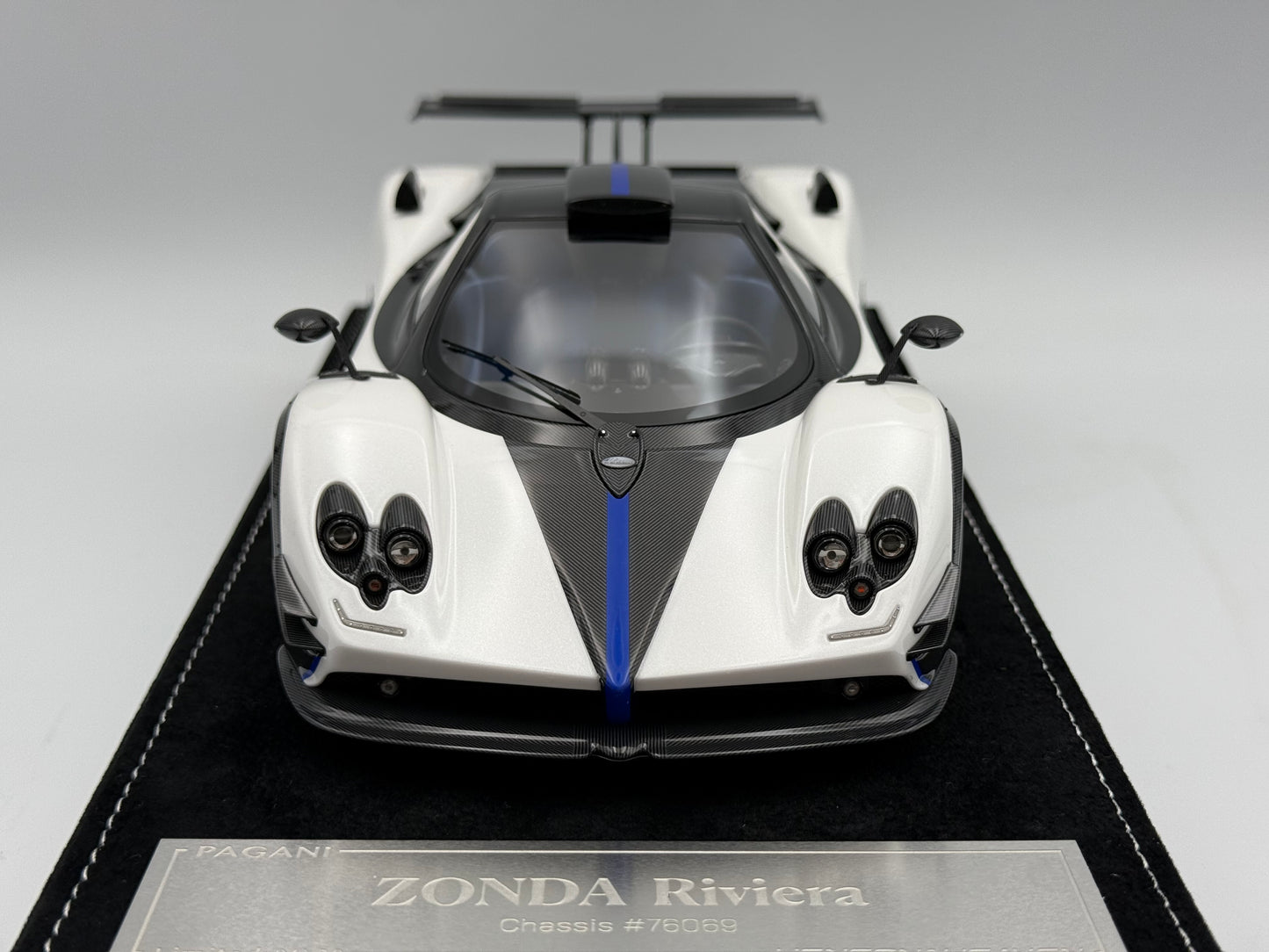 Henson & Heaven 1:18 Pagani Zonda 760 Riviera