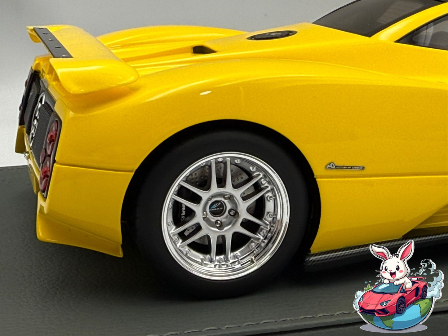 BBR 1:18 Pagani Zonda C12 (Yellow)