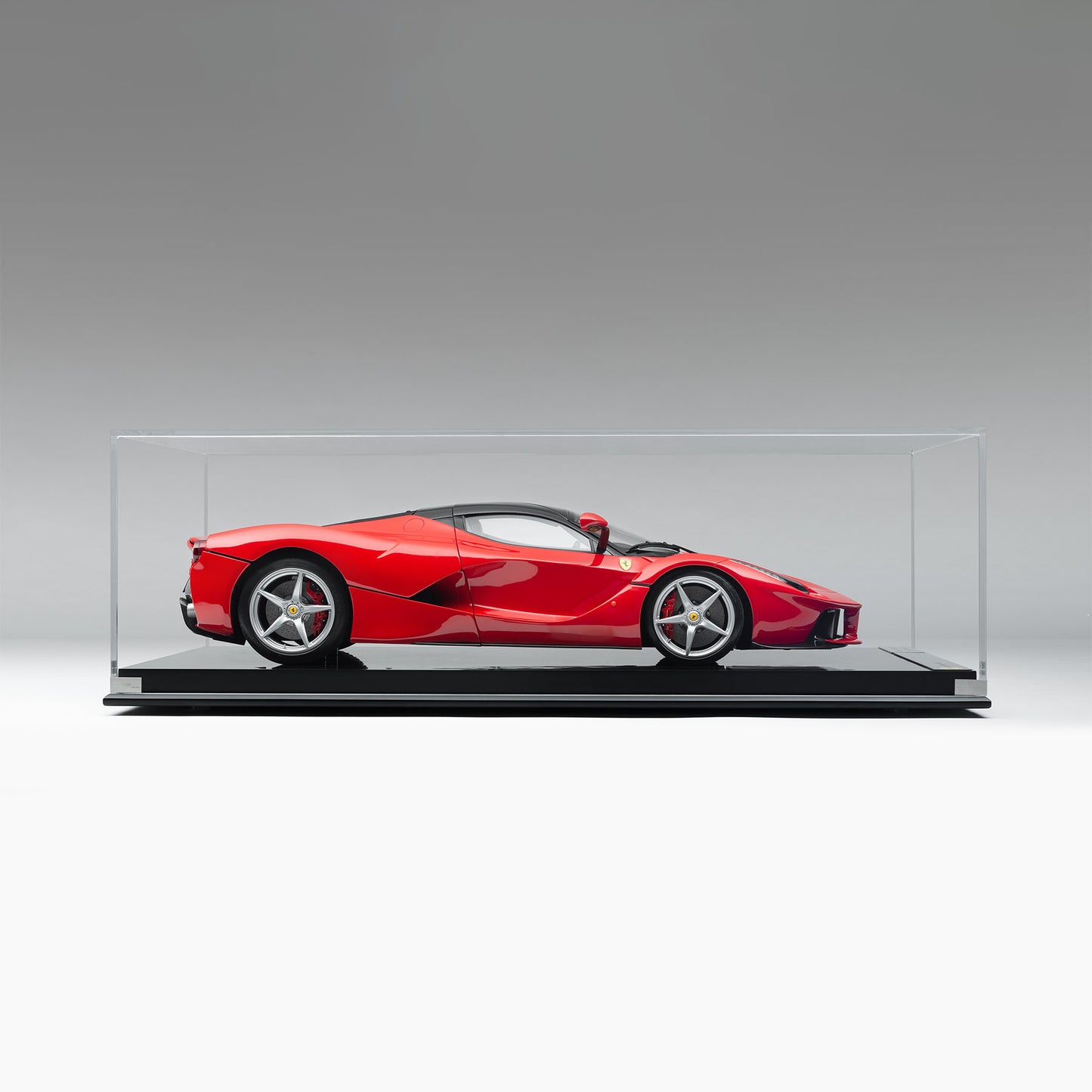Amalgam 1:8 Ferrari LaFerrari F70