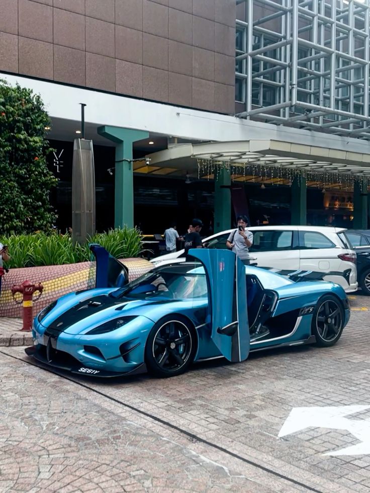 [PRE-ORDER] VMB x Miniature Planet 1:18 Koenigsegg Agera S+ Medusa