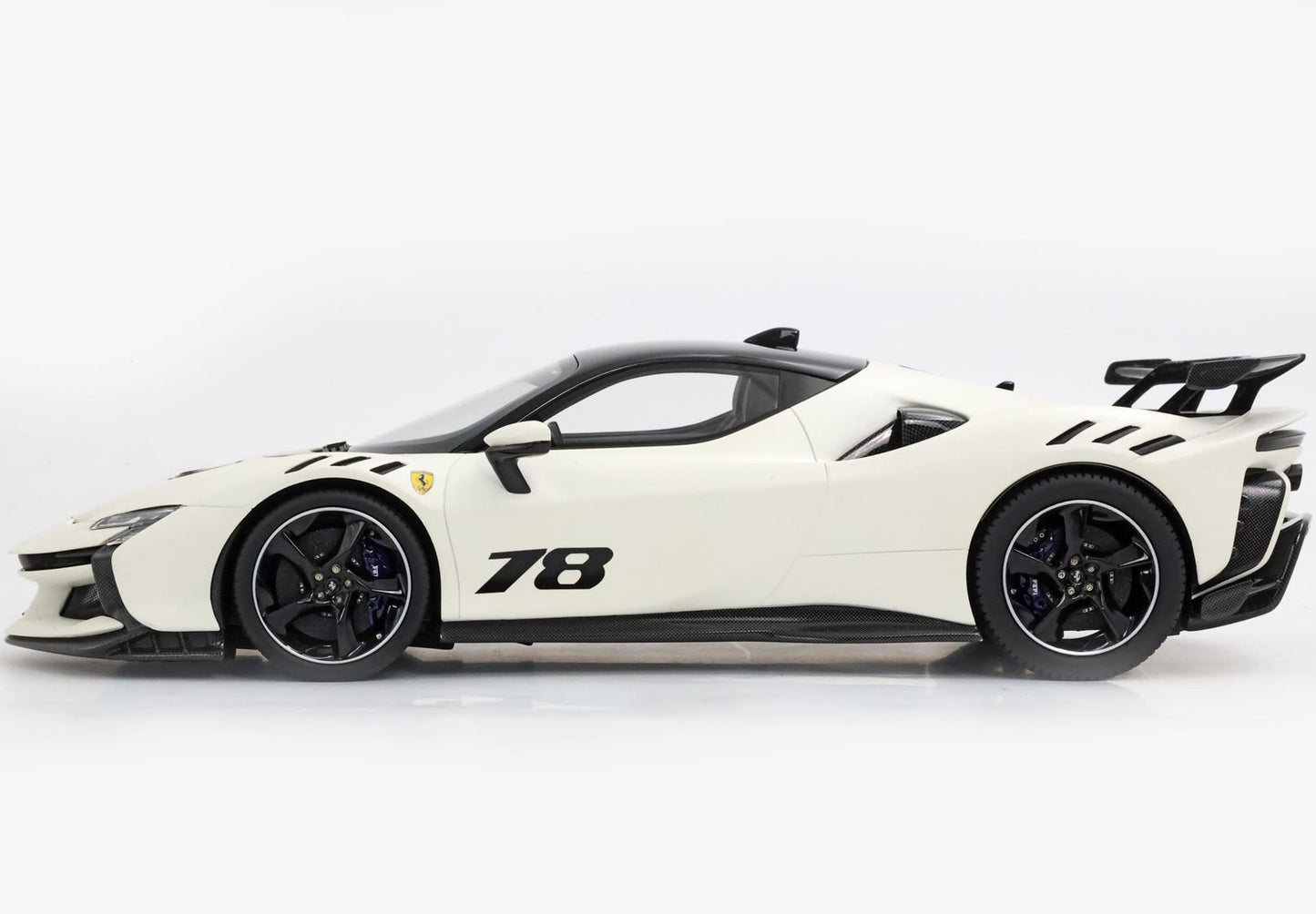 PREORDER BBR 1:18 Ferrari SF90XX Stradale (Italia Matt White)
