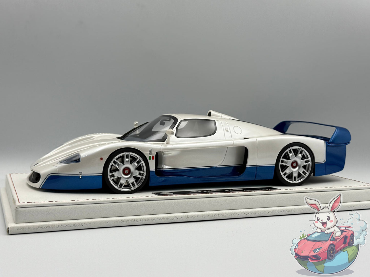 GL Models 1:18 Maserati MC12