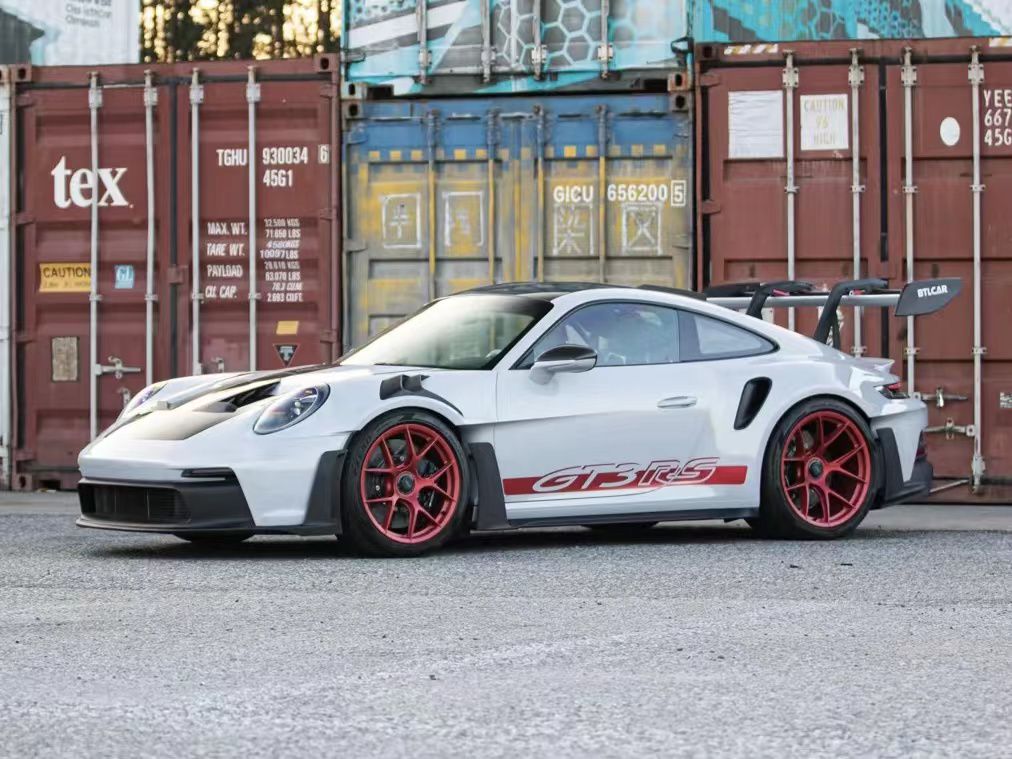 PREORDER Henson & Heaven 1:64 Porsche 992 GT3 RS