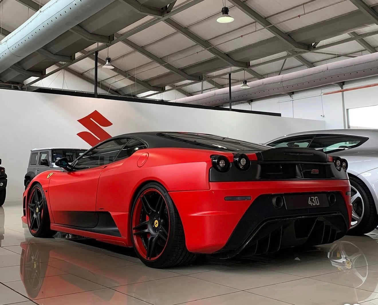 PREORDER 1:18 Ferrari F430 Scuderia - Novitec Rosso 777 (Matte Red)