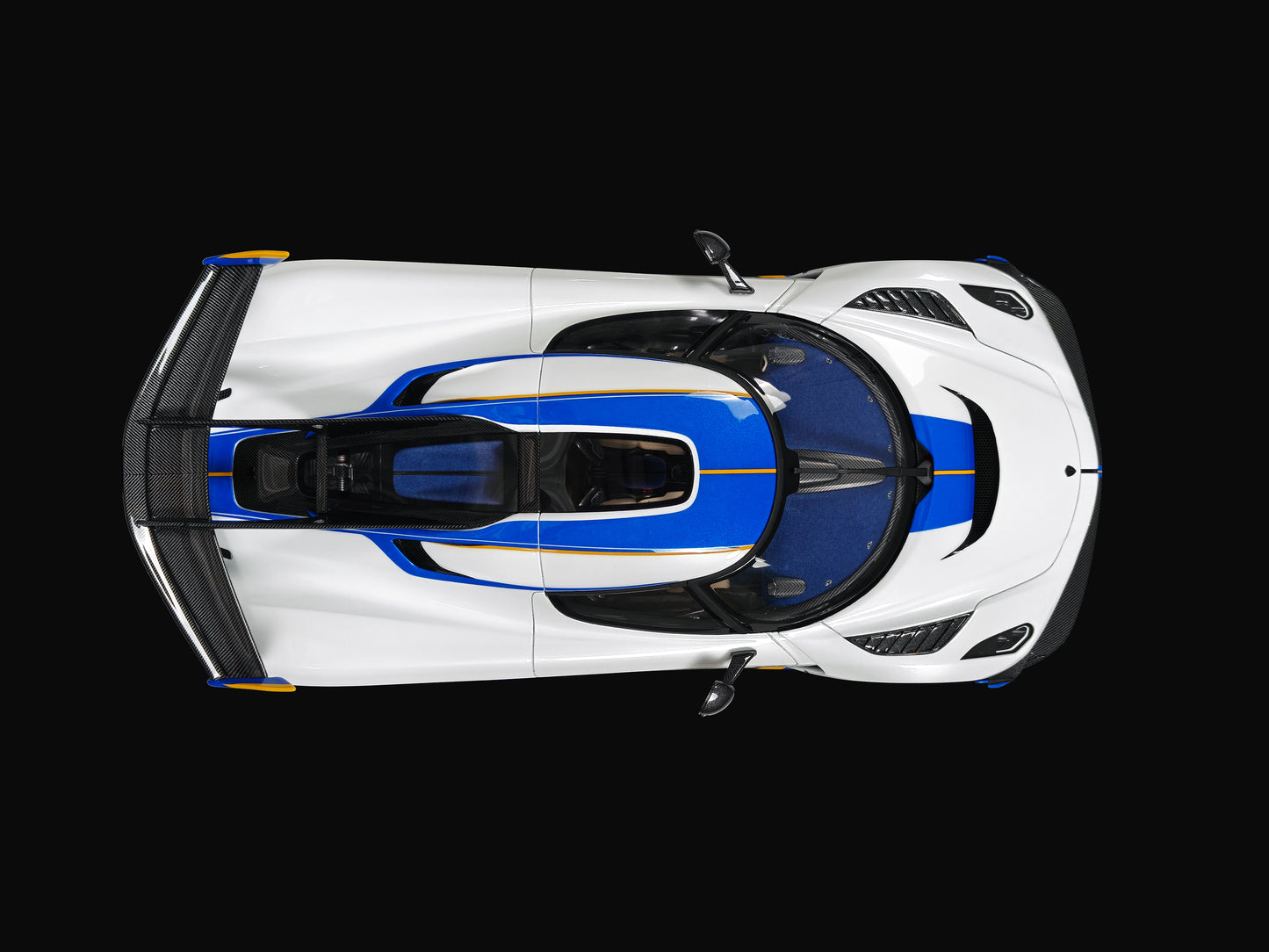 PREORDER Frontiart 1:18 Koenigsegg Jesko (Crystal White)