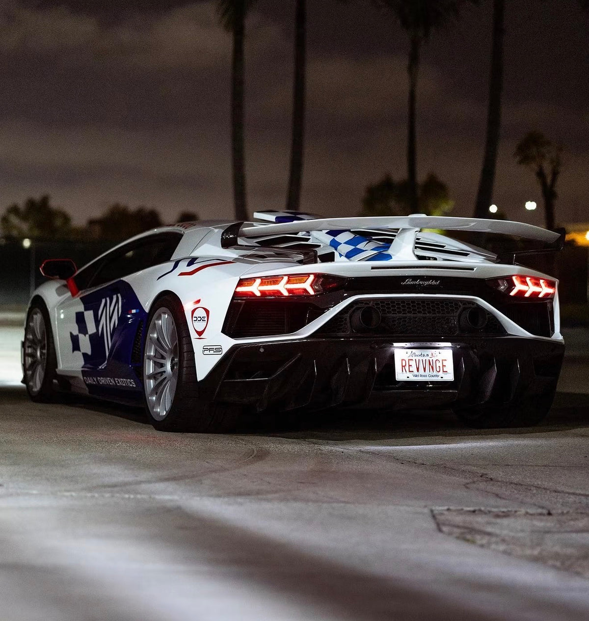 PREORDER 1:18 Lamborghini Aventador SVJ ‘DDE - Fina Livery’