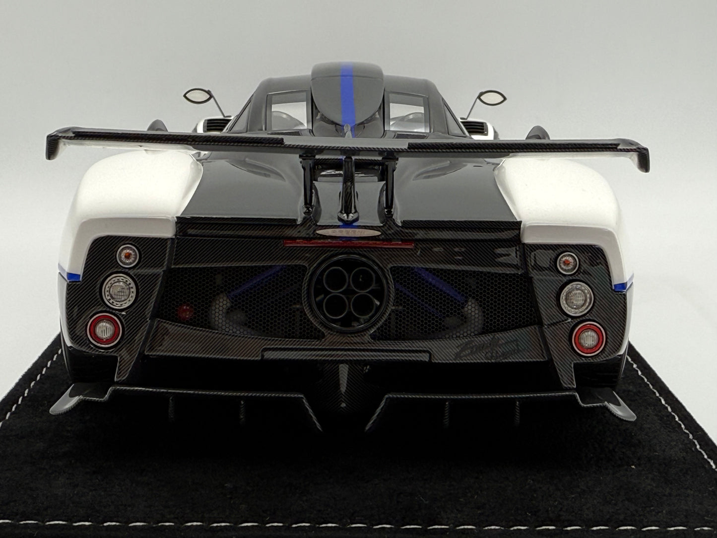 Henson & Heaven 1:18 Pagani Zonda 760 Riviera