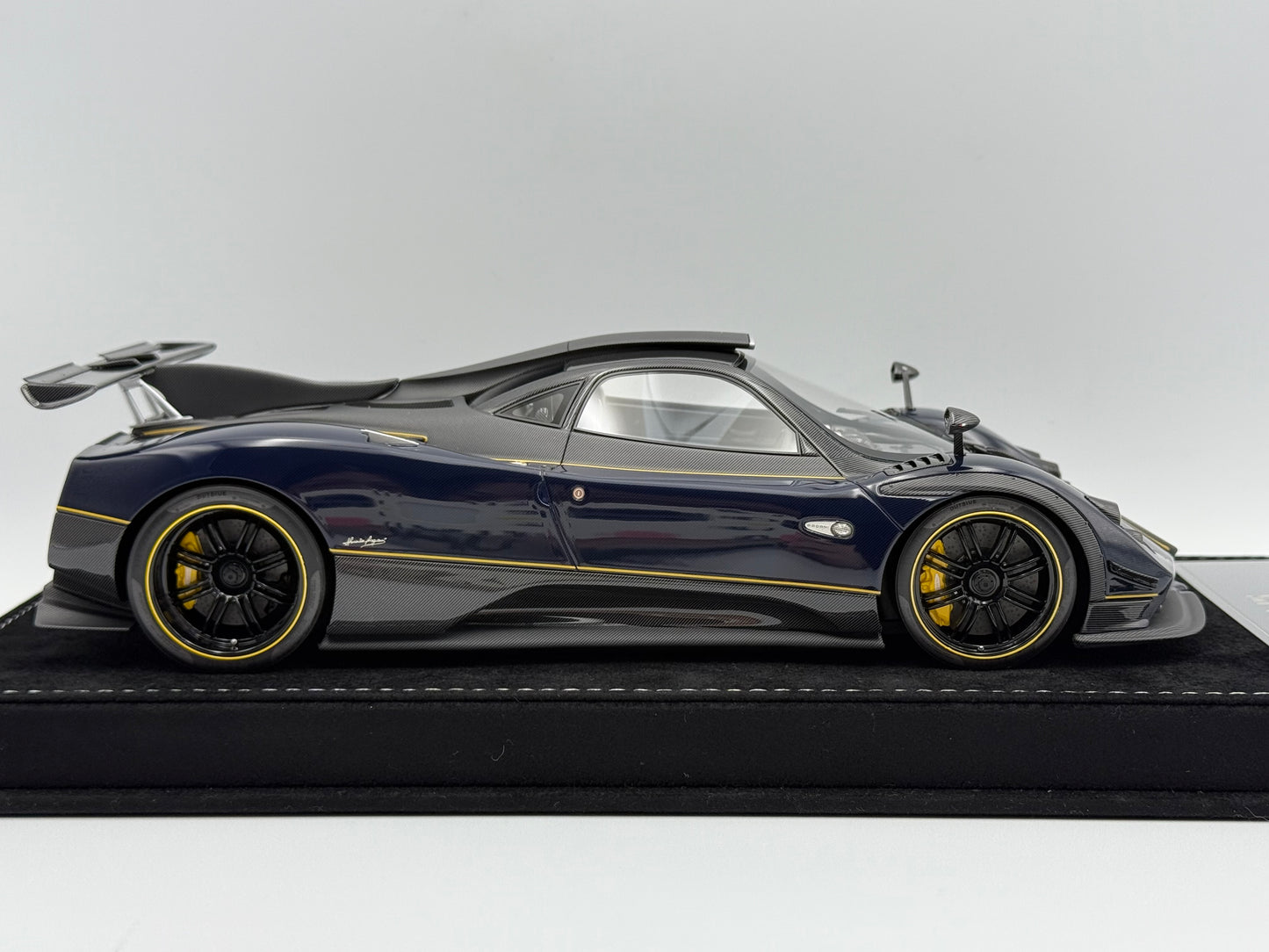 Henson & Heaven 1:18 Pagani Zonda PS II