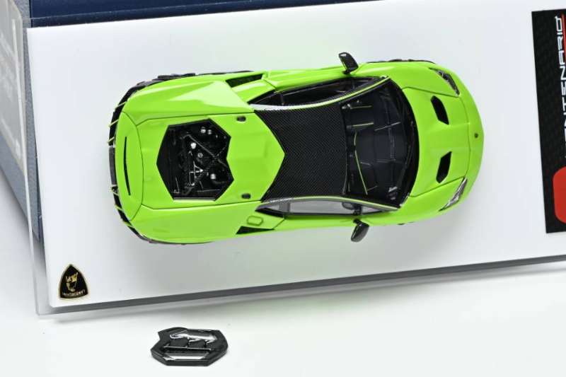 JDL Model 1:64 Lamborghini Centenario LP770-4 (Green)