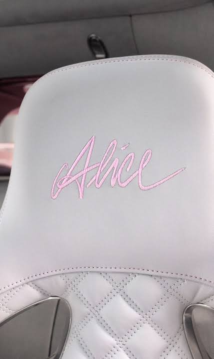 PREORDER Henson & Heaven 1:18 Bugatti Chiron Sport ‘Alice’