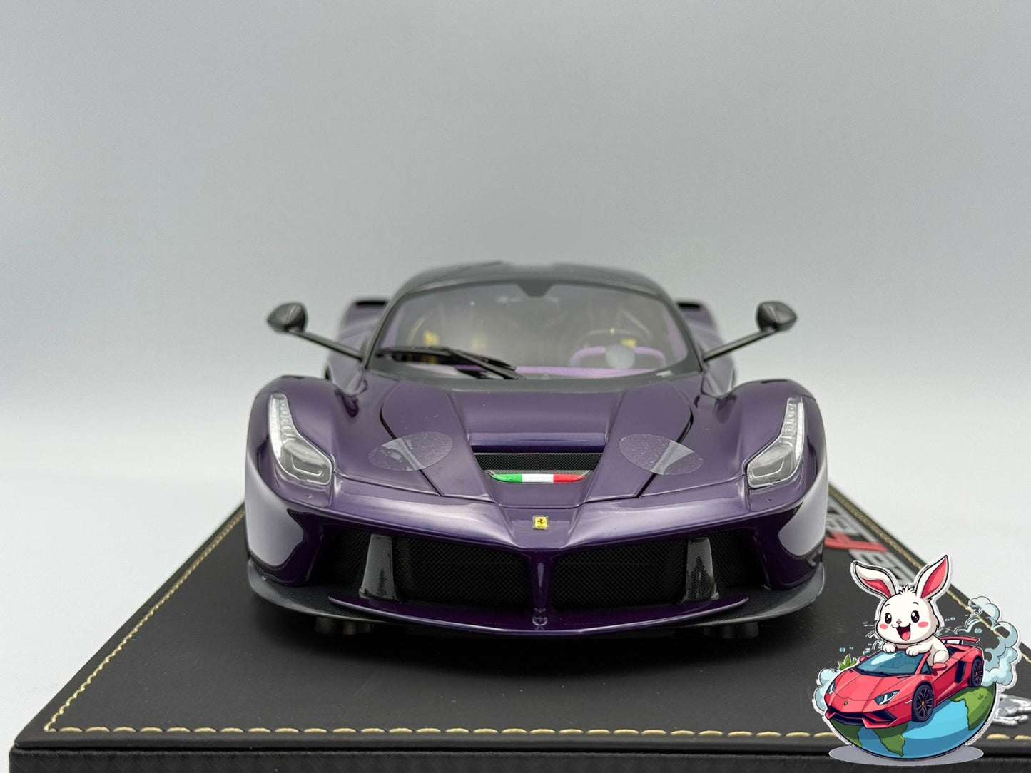 BBR 1:18 Ferrari Laferrari Purple Dubai TAILOR MADE