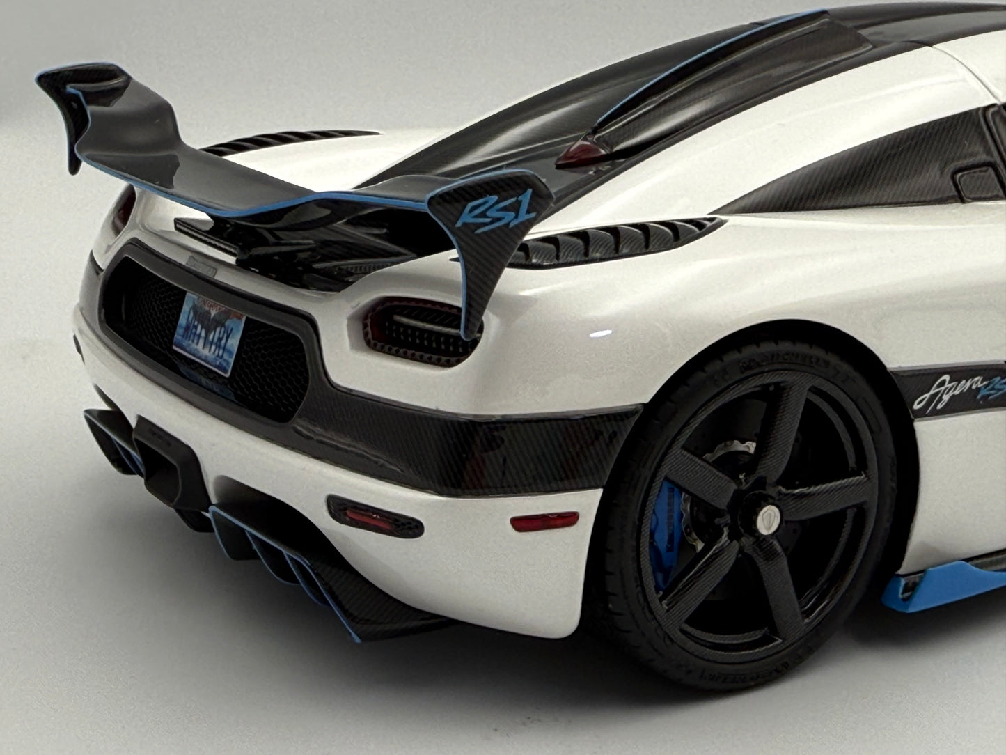 VMB x Miniature Planet 1:18 Koenigsegg Agera RS1 (Exclusive Model)
