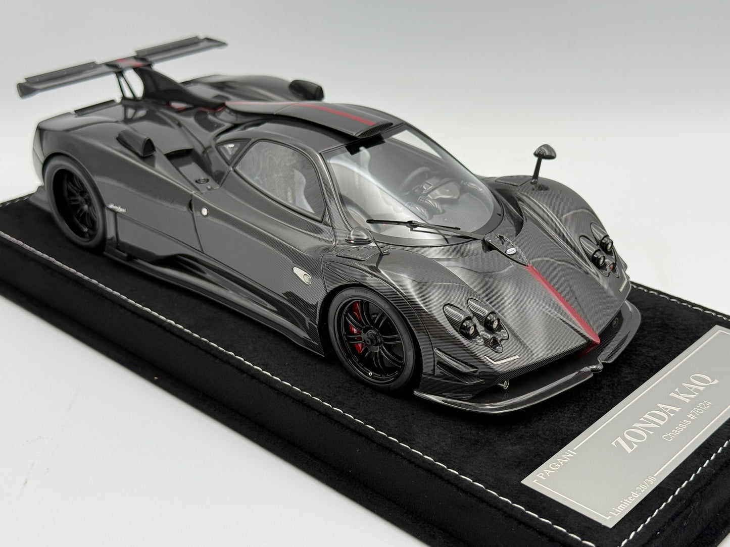 Henson & Heaven 1:18 Pagani Zonda KAQ