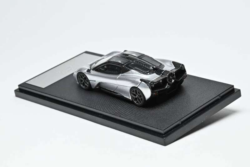 PREORDER 7CM Model 1:64 Gordon Murray Automotive G.M.A T.50