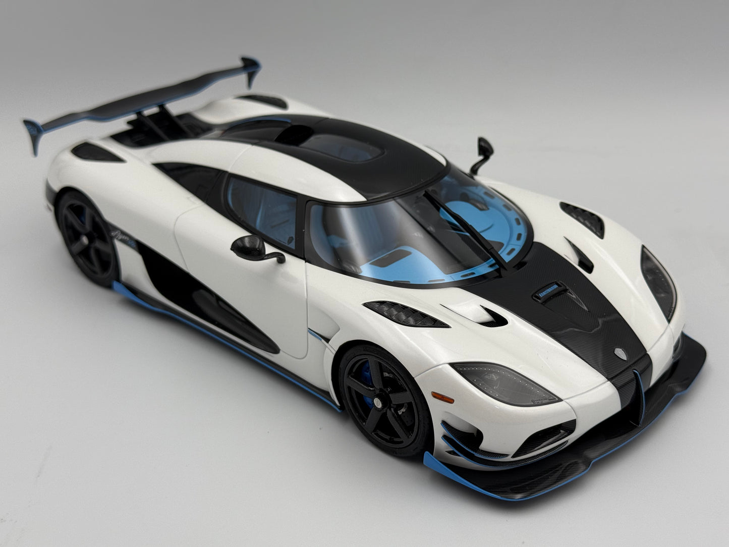 VMB x Miniature Planet 1:18 Koenigsegg Agera RS1 (Exclusive Model)