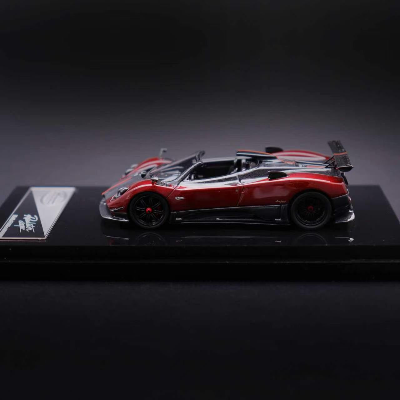 Sakura Model 1:64 Pagani Zonda Cinque (Red)