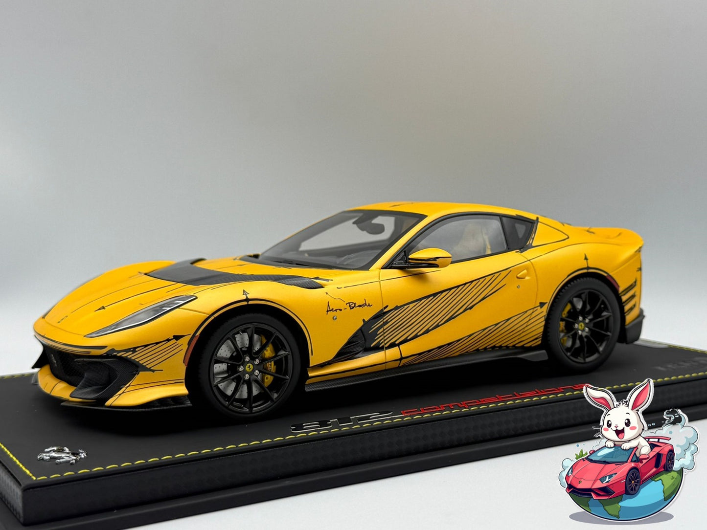 BBR 1:18 Ferrari 812 Competizione (Sketch)