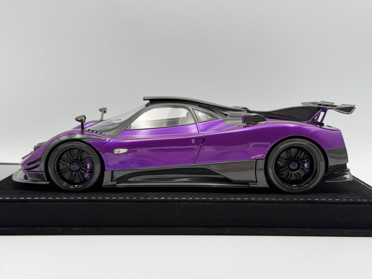Henson & Heaven 1:18 Pagani Zonda 760 LH