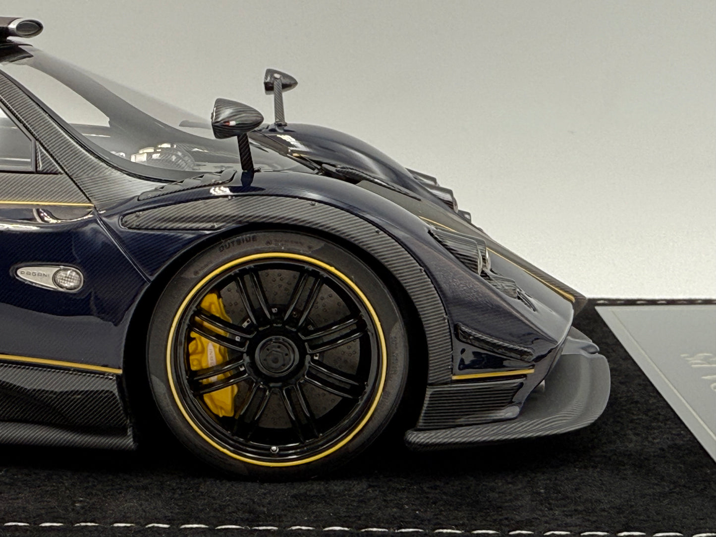 Henson & Heaven 1:18 Pagani Zonda PS II