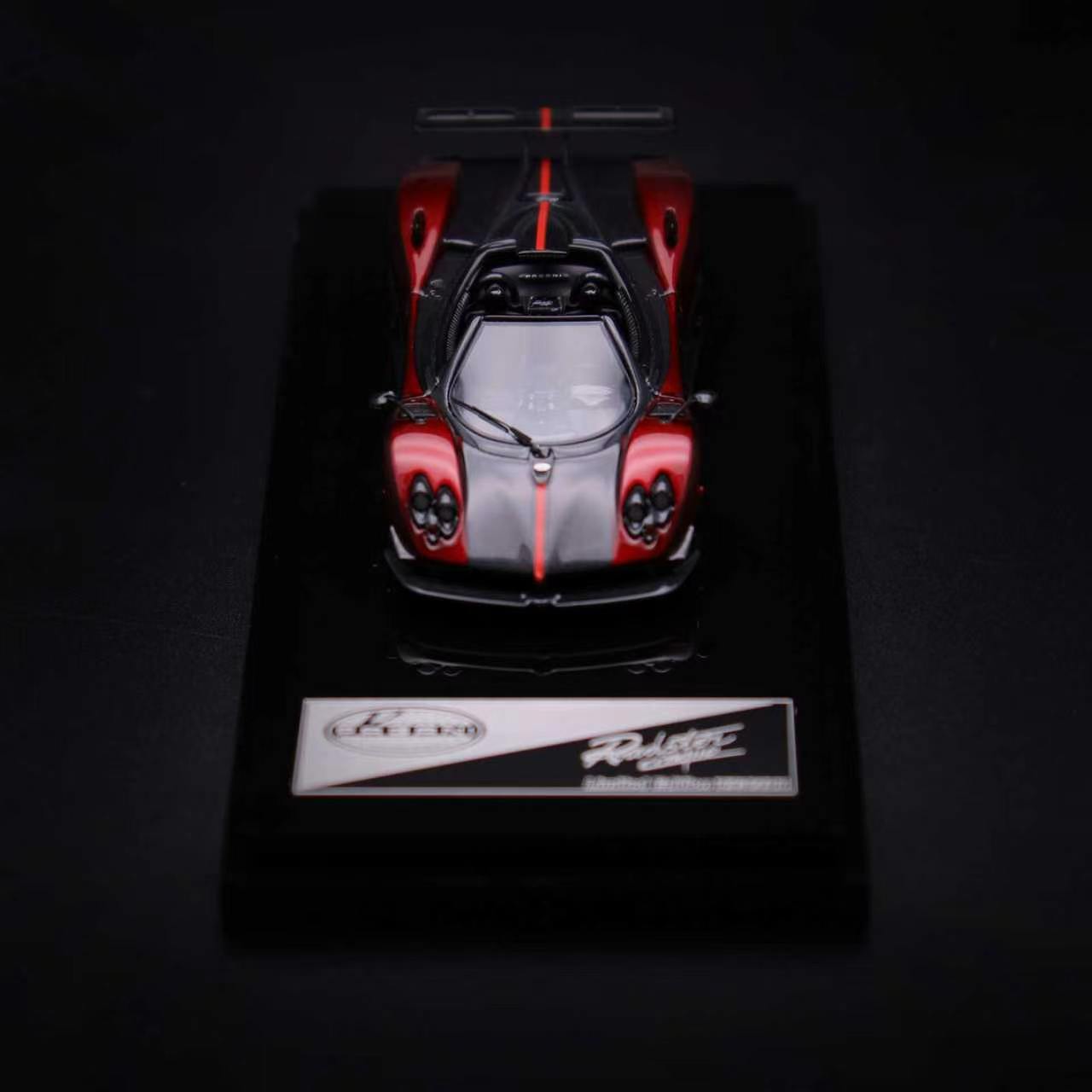 Sakura Model 1:64 Pagani Zonda Cinque (Red)