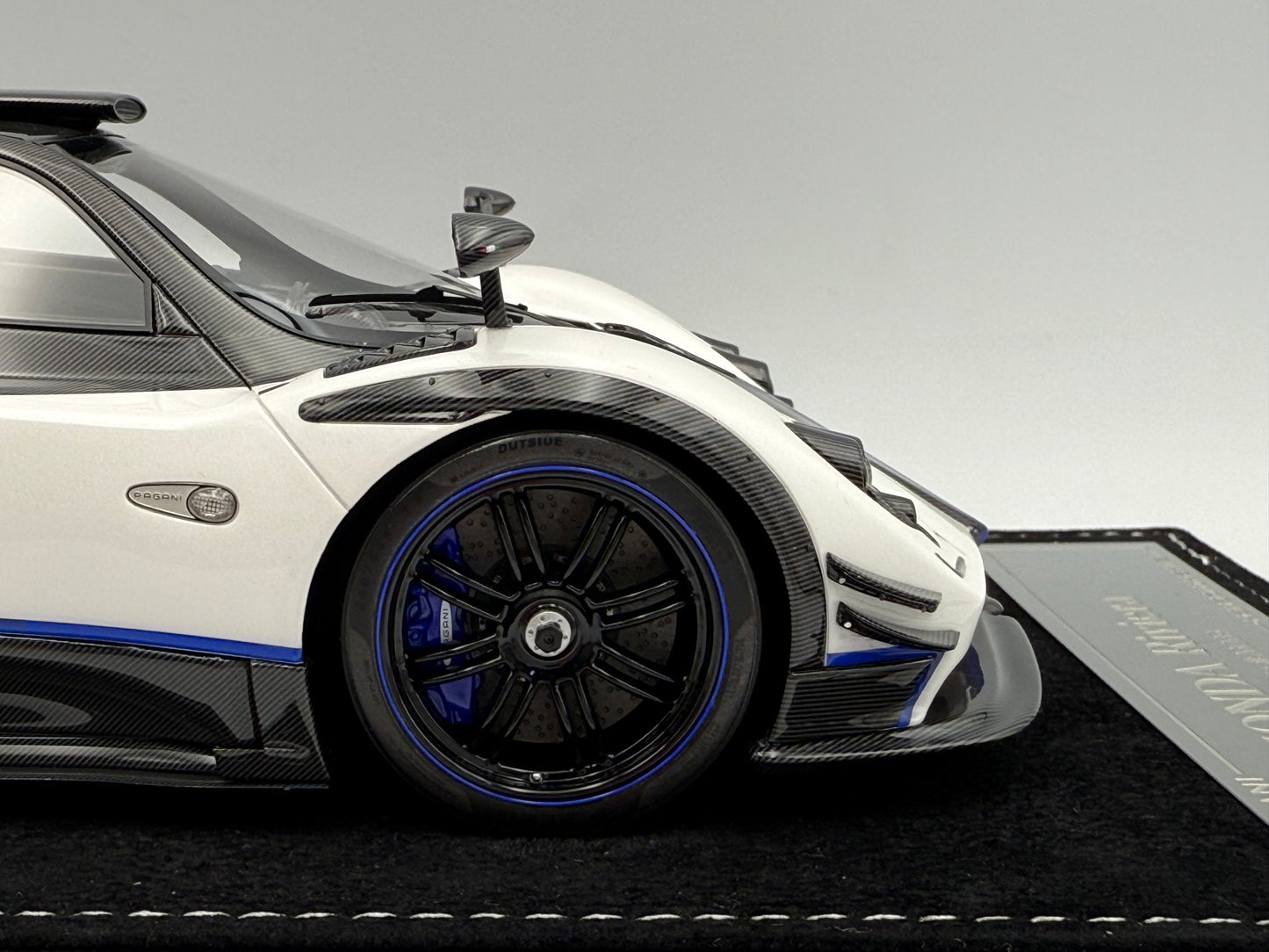 Henson & Heaven 1:18 Pagani Zonda 760 Riviera