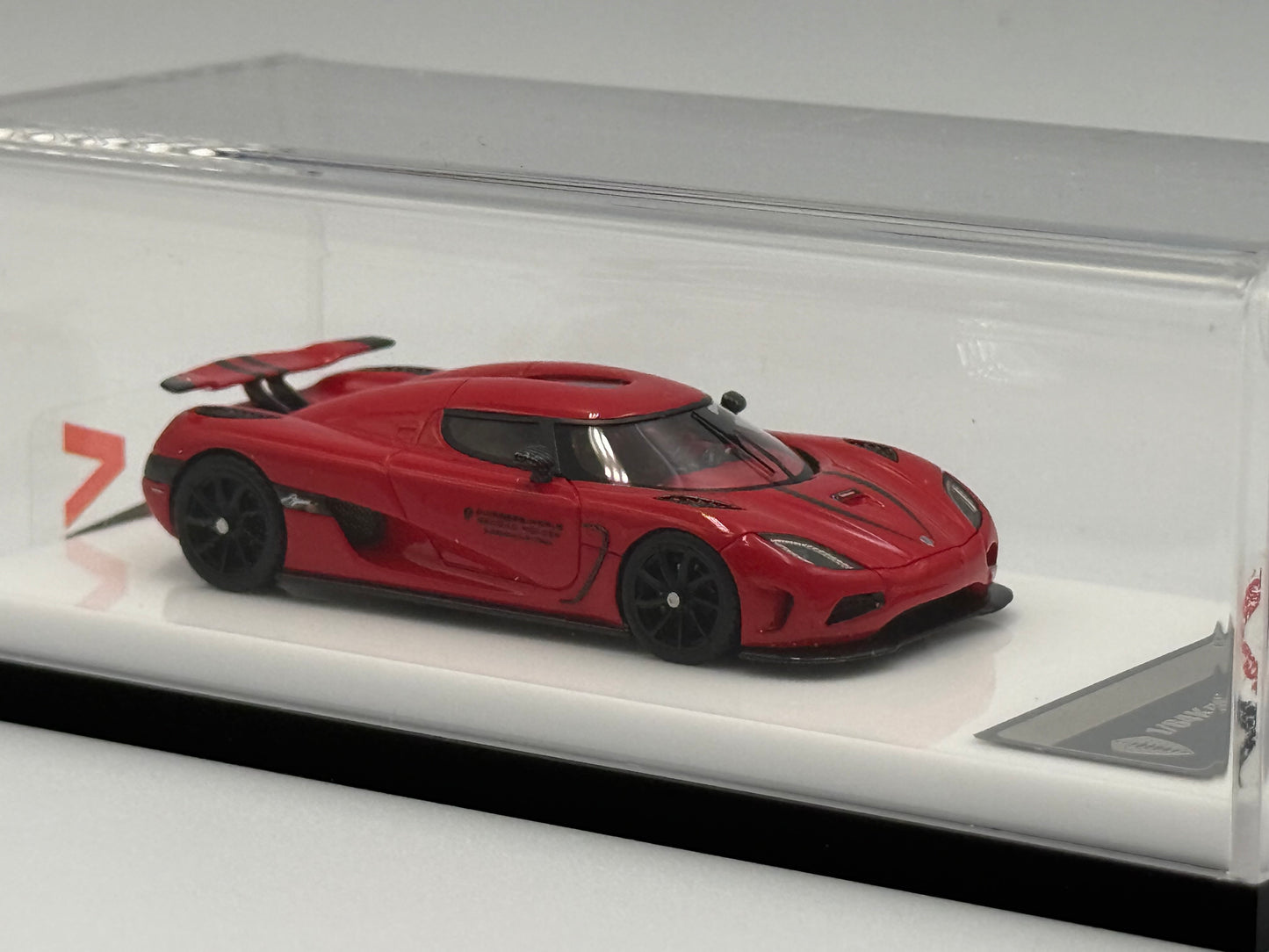 VMB 1:64 Koenigsegg Agera R ‘World Record Edition’ (Velocity Red)