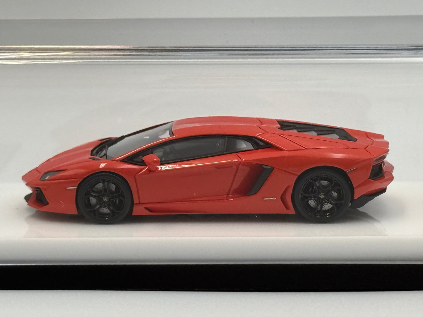 VMB 1:64 Lamborghini Aventador LP700-4 (Orange)