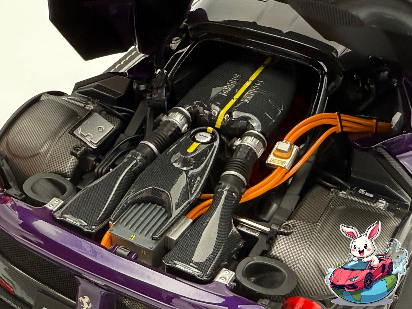 BBR 1:18 Ferrari Laferrari Purple Dubai TAILOR MADE