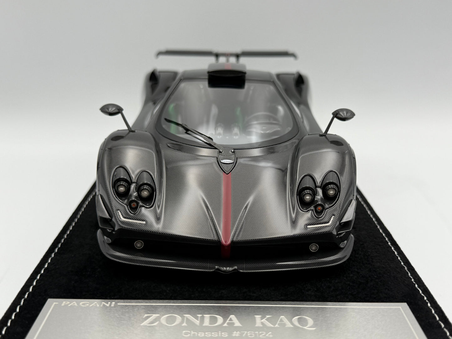 Henson & Heaven 1:18 Pagani Zonda KAQ