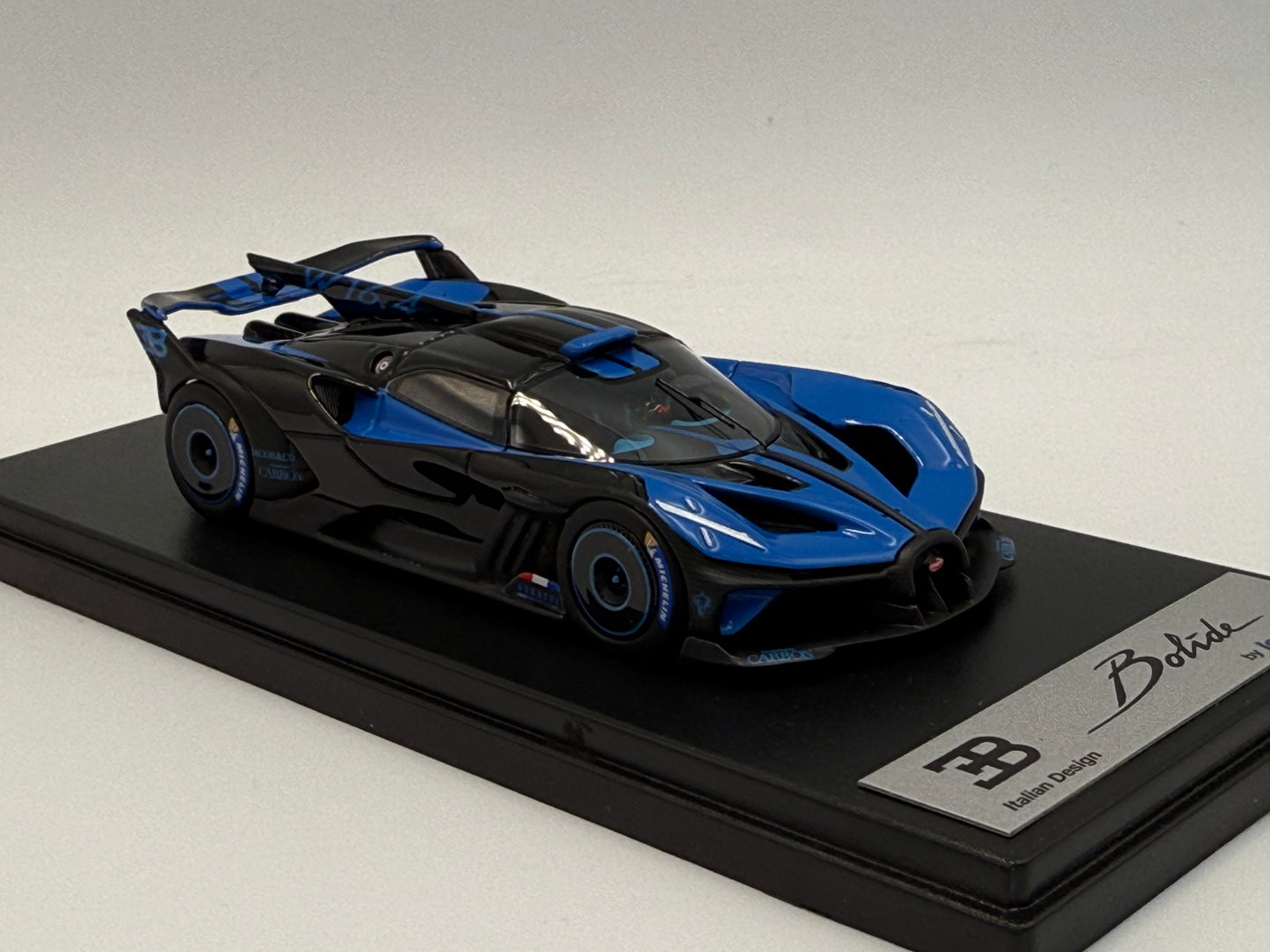 Looksmart 1:43 Bugatti Bolide 'Launch Configuration'