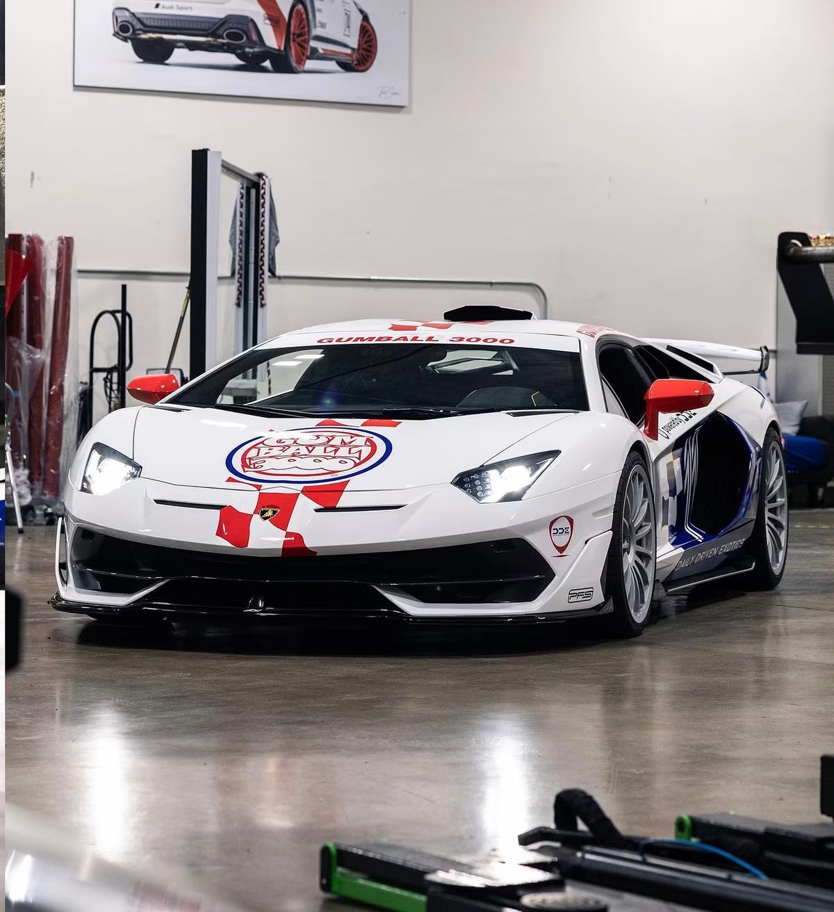PREORDER 1:18 Lamborghini Aventador SVJ ‘DDE - Fina Livery’