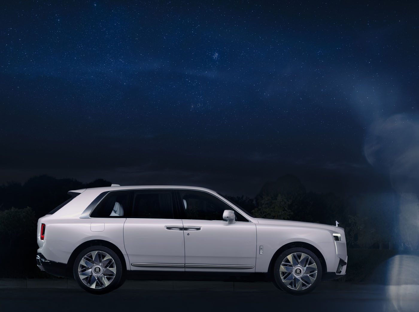 PREORDER Henson & Heaven 1:18 Rolls-Royce Cullinan Cosmos