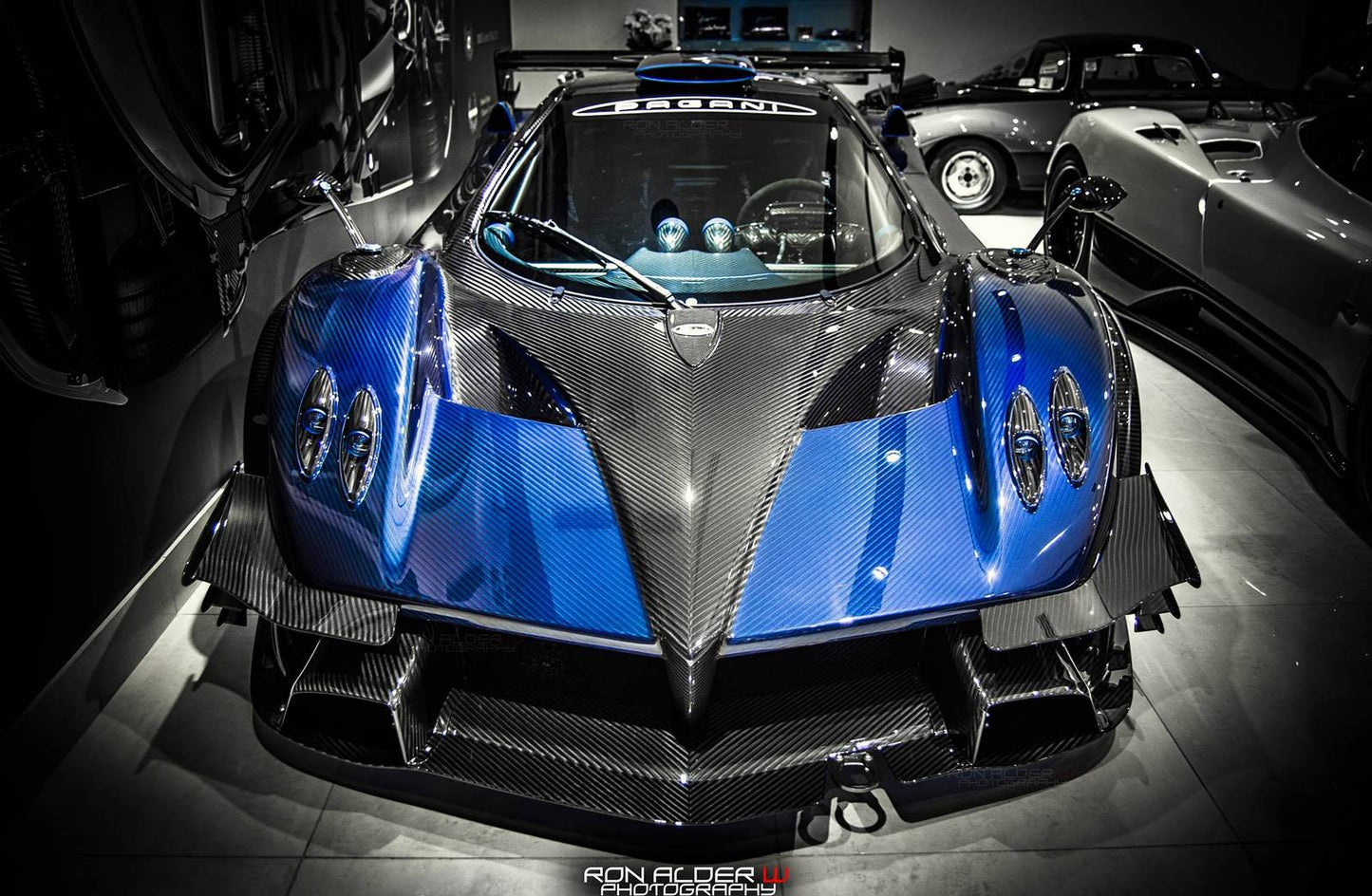 PREORDER HH Model 1:18 Pagani Zonda R (Blue Carbon)