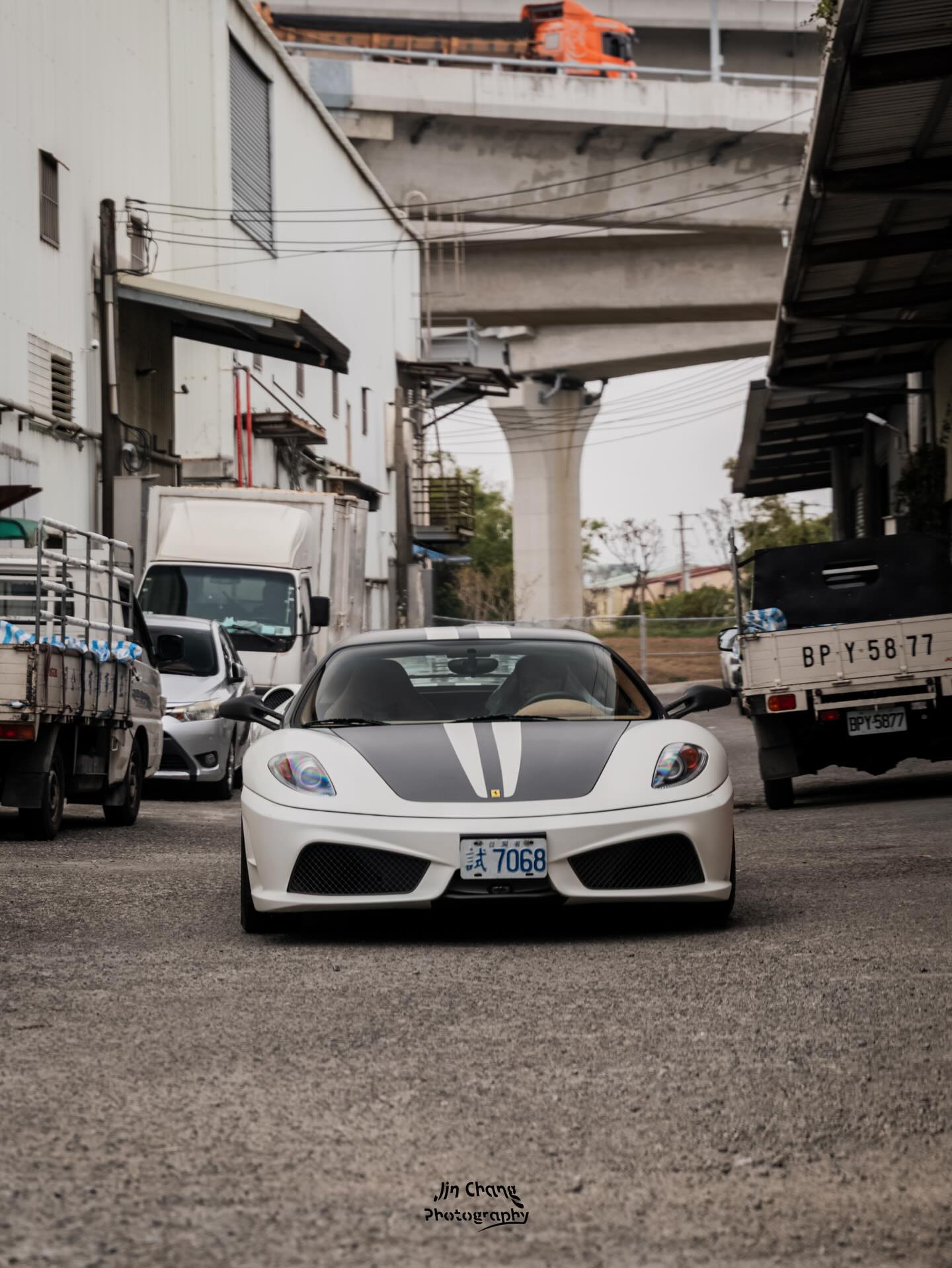 PREORDER 1:18 Ferrari F430 Scuderia - Novitec Rosso 777 (Matte White)