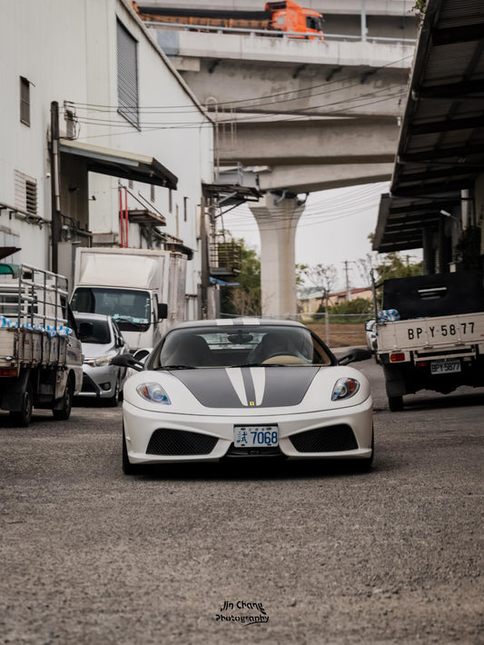 PREORDER 1:18 Ferrari F430 Scuderia - Novitec Rosso 777 (Matte White)